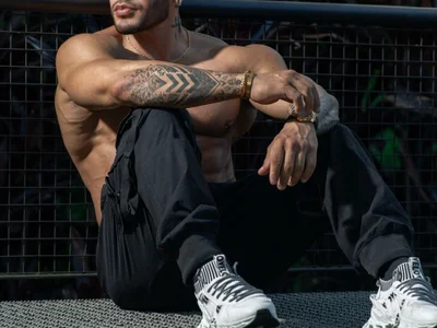 zac_levis_