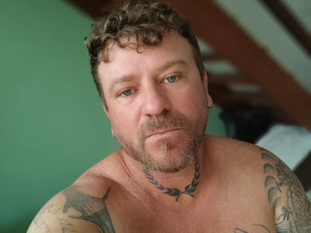 Offline chatovací místnost HedonicTrawler