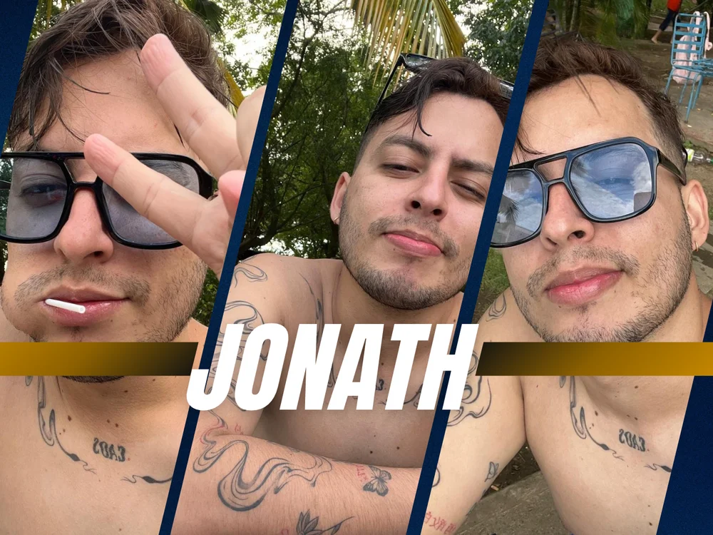 Jonath_1 offline XXX-chat