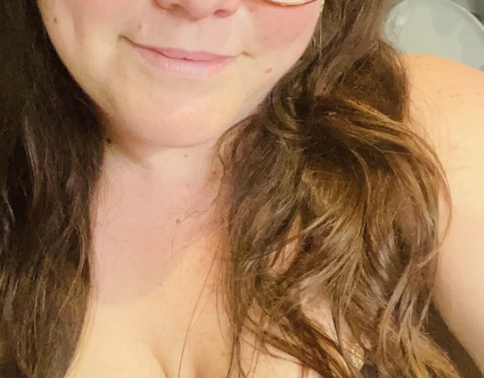 Naughty_Robyn27X offline chatrum
