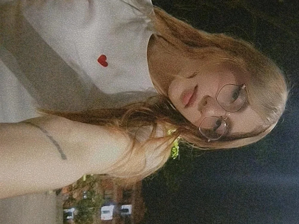 ChloeCampbell03 offline chatrum