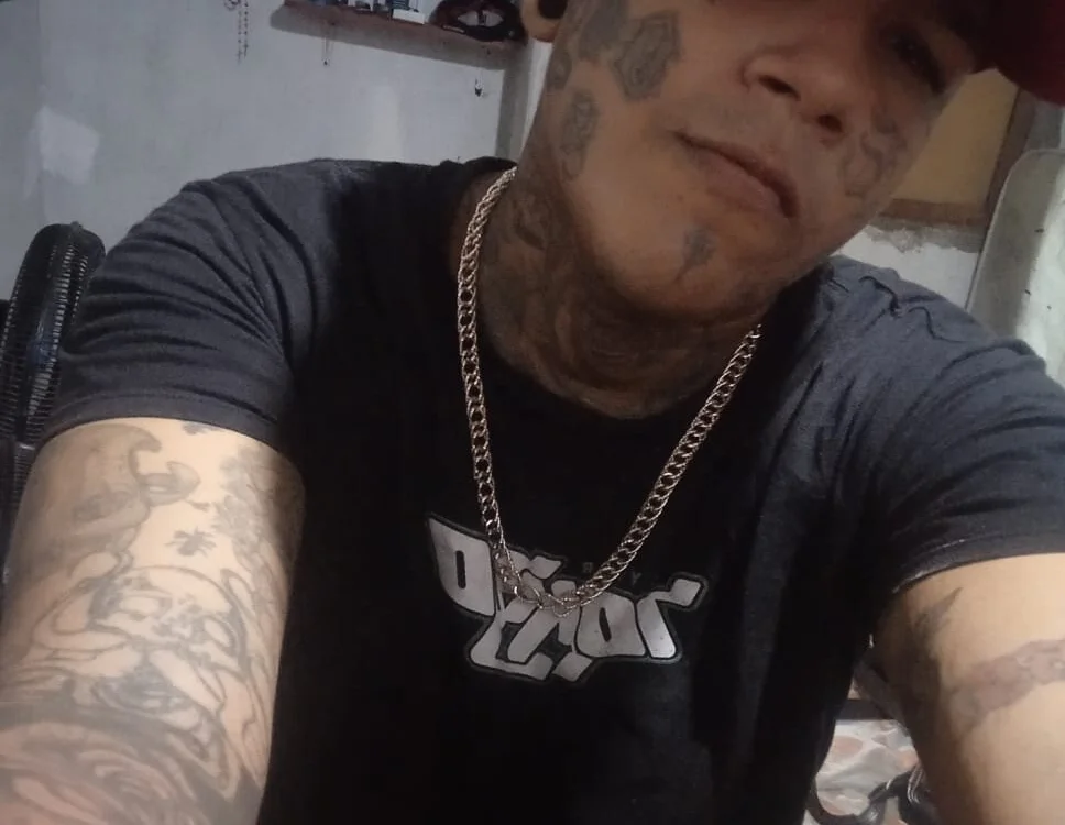 latin_dotad23's Offline XXX Chat