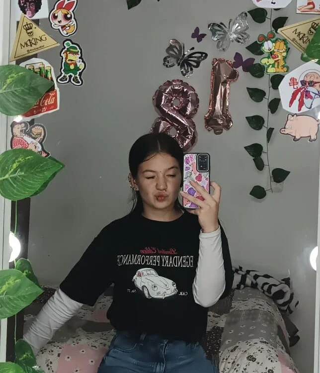 Offline XXX chat modela lilimini032