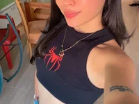 Lily__18's Offline XXX Chat