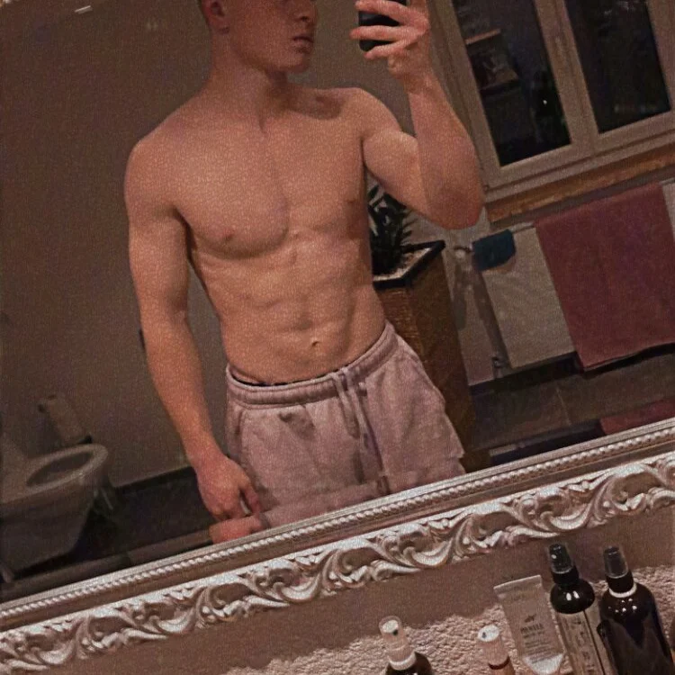 glori999 Chat XXX offline