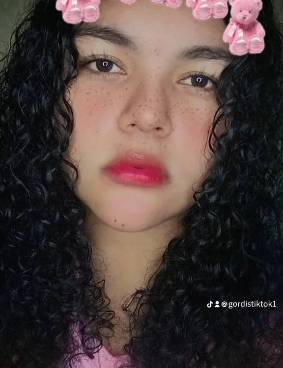 Paola16_6 Chat XXX Ngoại tuyến