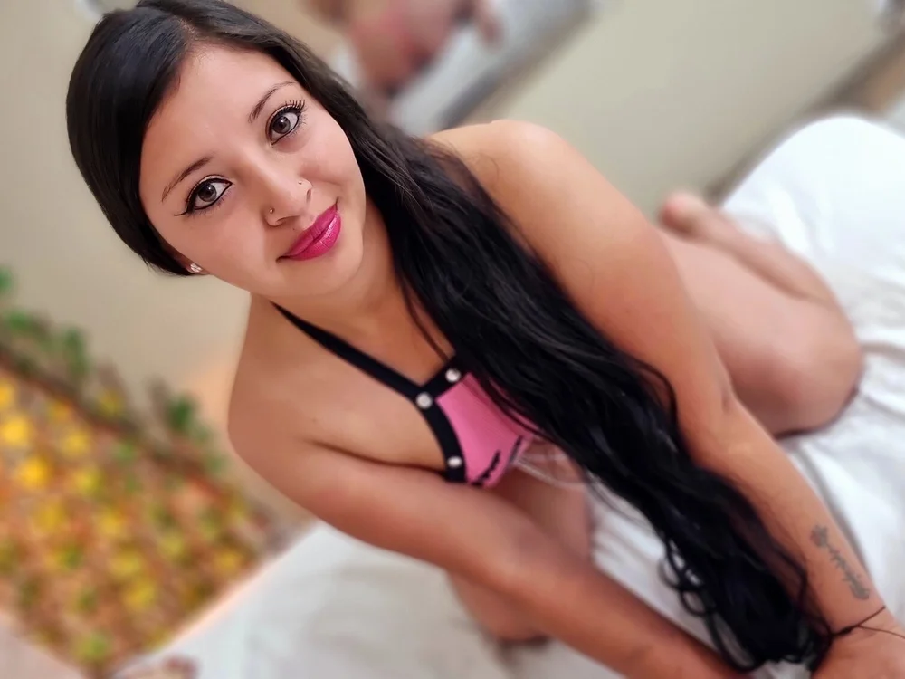 SummerWatkins' Offline XXX Chat