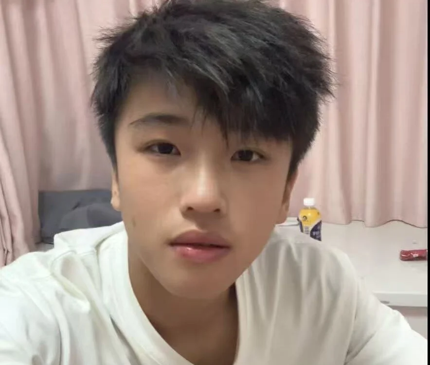 hy_101 Chat XXX Ngoại tuyến