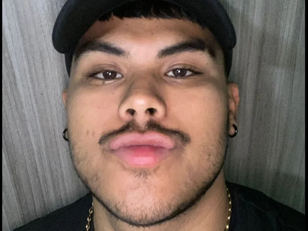 Czat XXX offline – Camilo_caballero