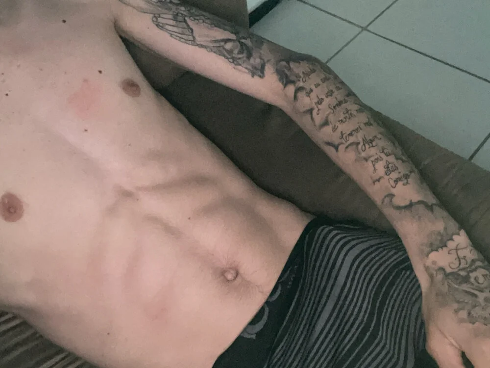 Chat +18 off-line de Gabriel17cmkkk