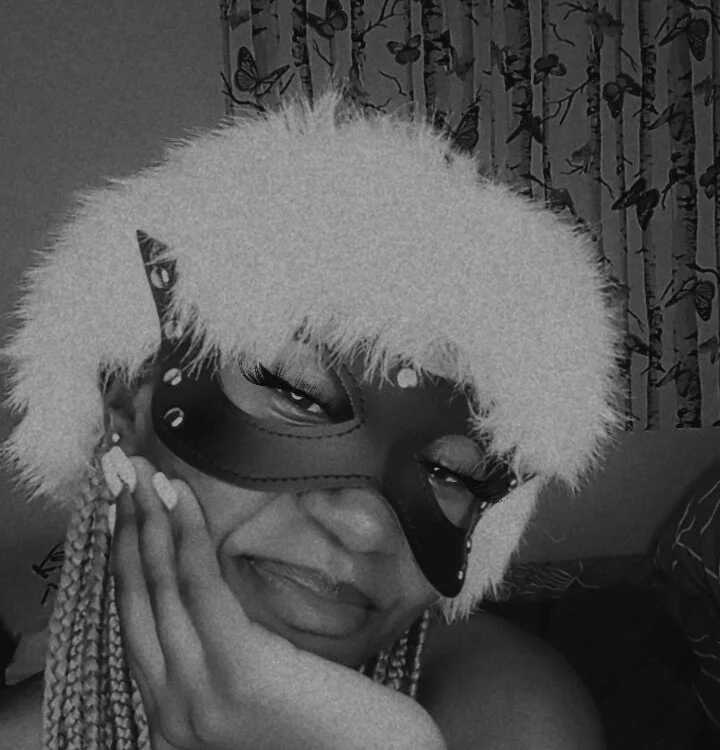 petitediaries Offline XXX-Chat