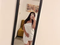 Hot-Queen-sarah