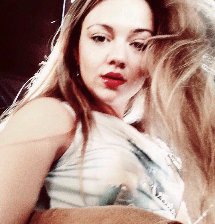 LeonyAnderson's Offline XXX Chat