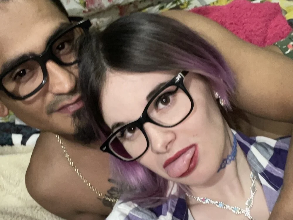 chocolatestrawberrydips' Offline XXX Chat