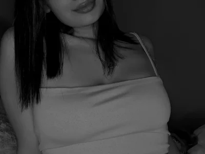 Ivonny_x - Girl 