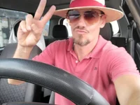 Rafau27 webcam model