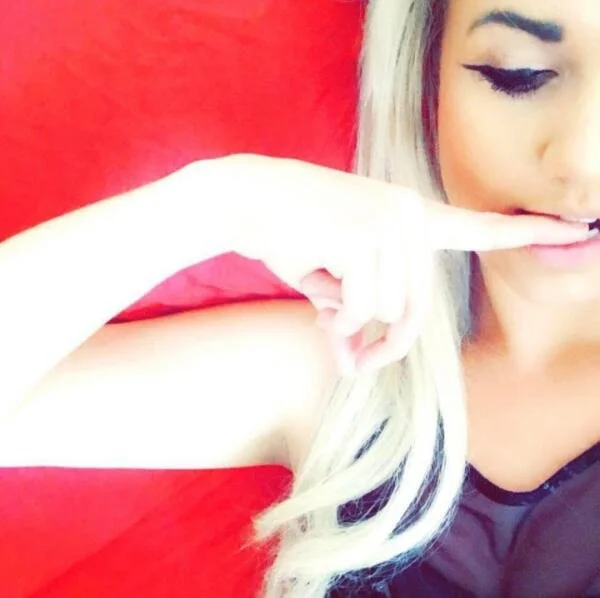 Skyl31 Chat XXX offline