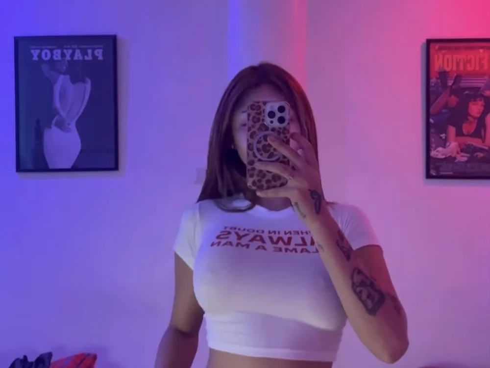 Sassylexie_lick69 离线XXX聊天
