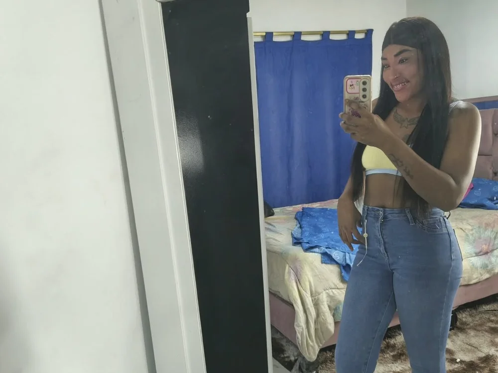 LunaHornyy_
