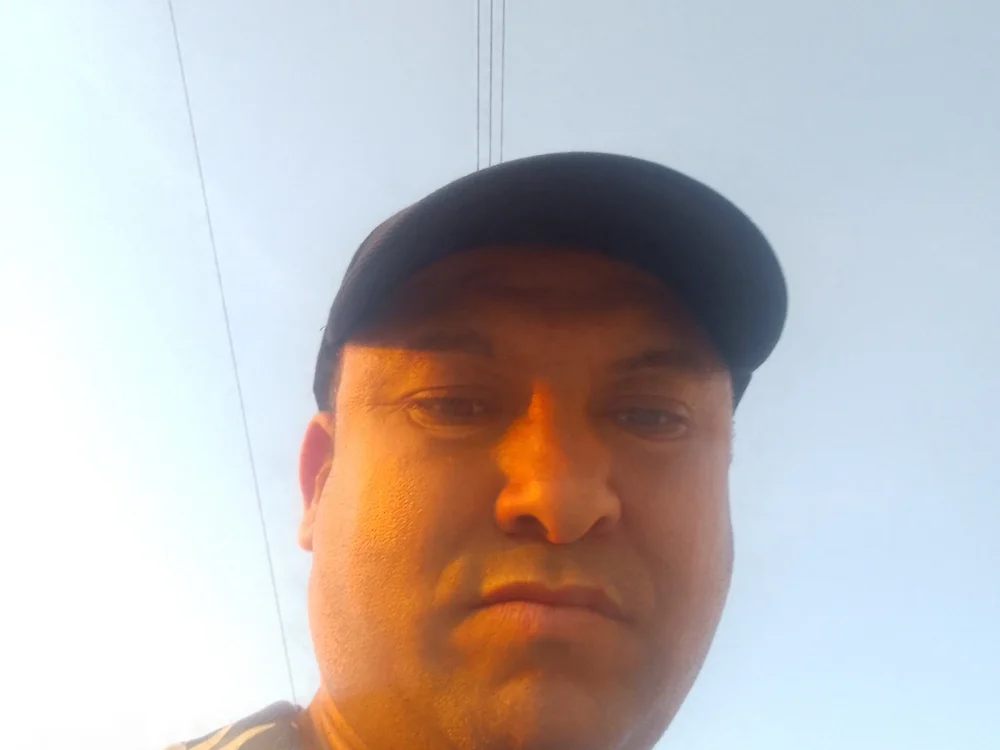 Hichemouer offline chatrum