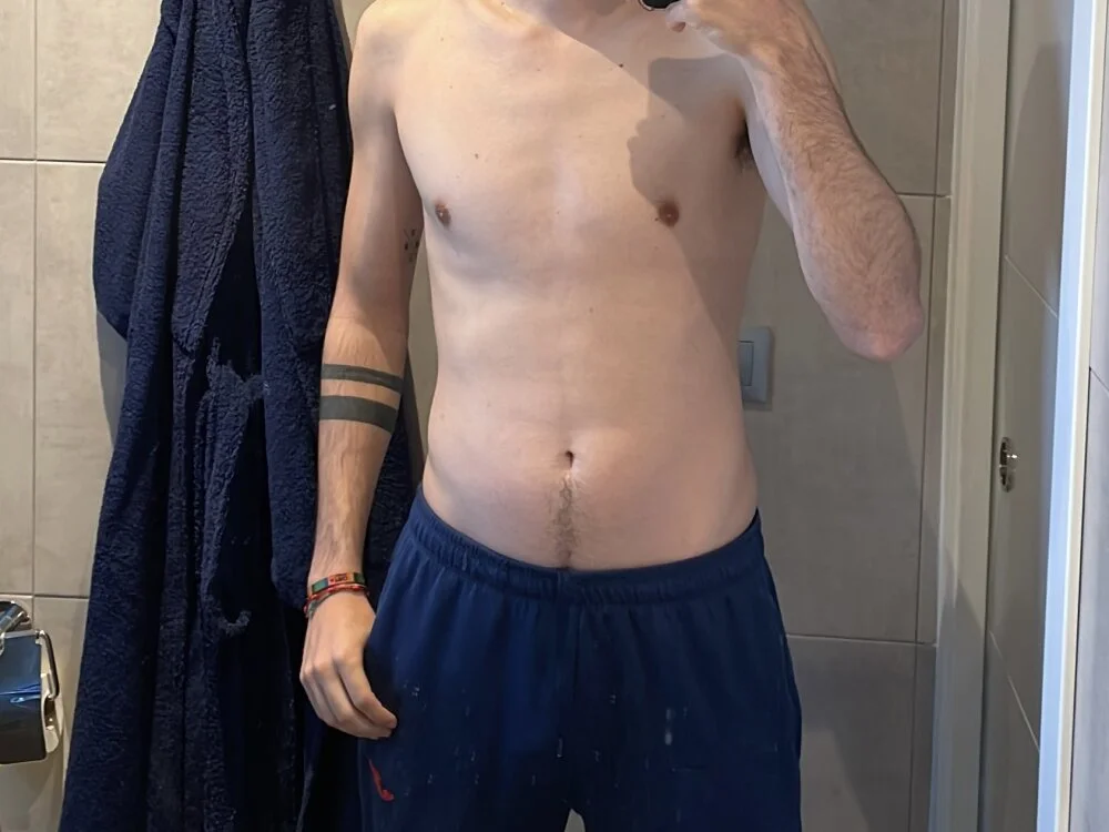 leewiis999のオフラインXXXチャット