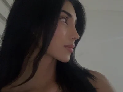 Georginaxp0 Male Bigballs Online Webcam Striptease