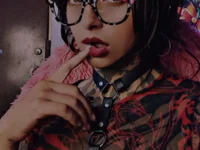 Julls420_ Adlı Modelin Canlı XXX Sohbeti