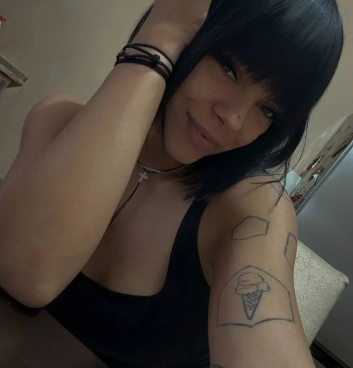 Czat XXX offline – AnneFaris