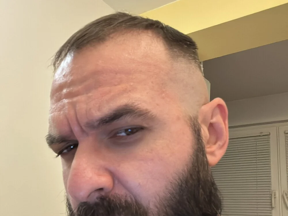 DamonSalvatore2's Offline XXX Chat