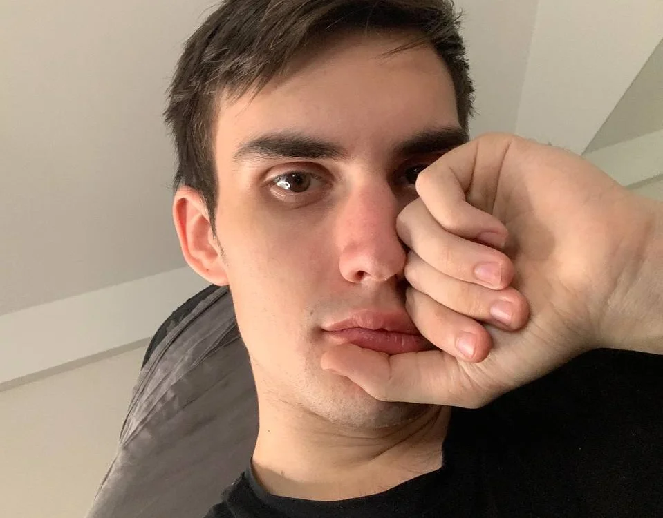 DeanWilde offline XXX-chat