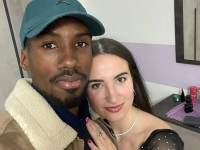 INTRUDERS20 on StripChat