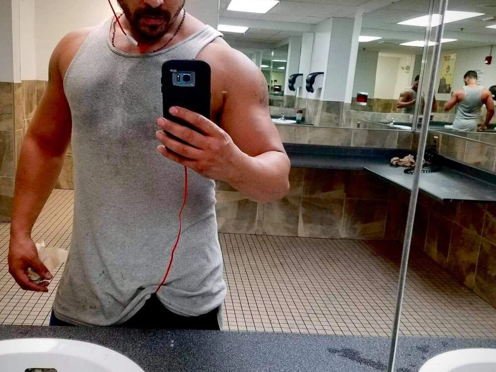 Chat XXX offline de Sabastion_hung