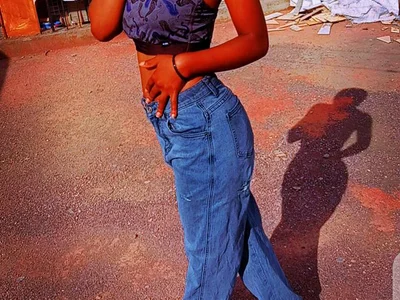 petite_clara24 profile