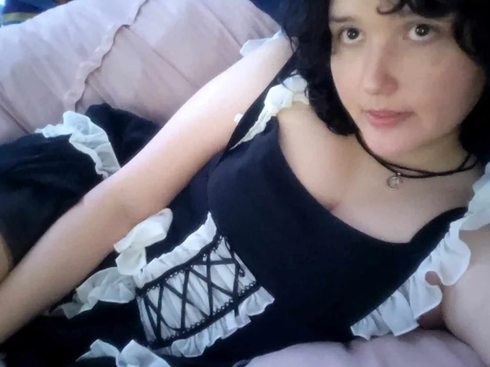 Aluuris_Moonlight offline chatrum