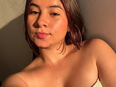 Zoe_Luxxe_ - Girl 