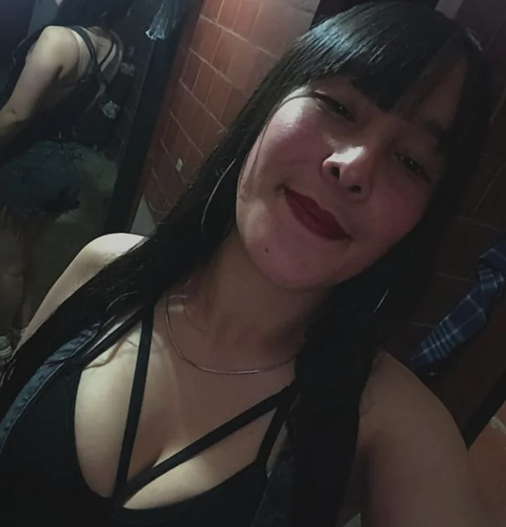 Alaia_Aura Chat XXX offline