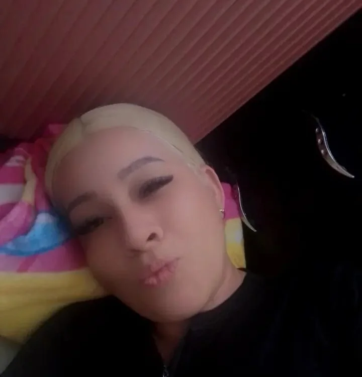 DELICIUS_LINNA's Offline XXX Chat