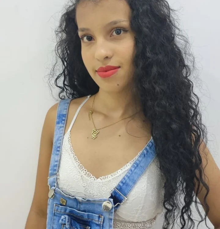 Zoe_Love__ offline chatrum