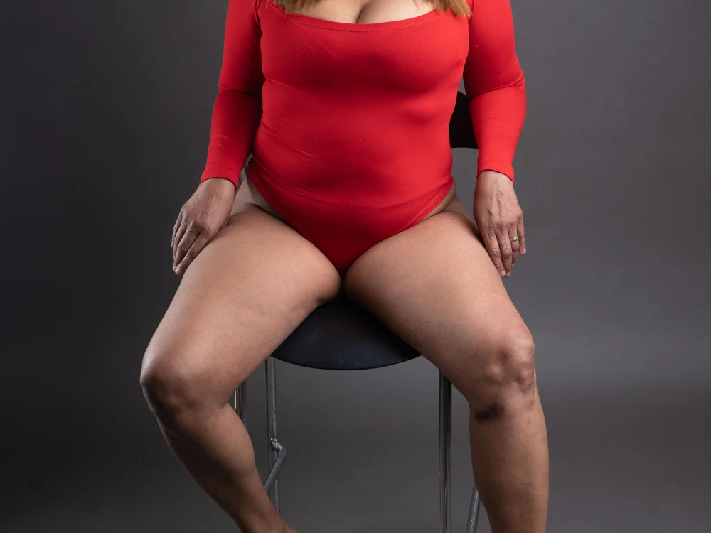 Isa_Milf_'s Offline Chat Room