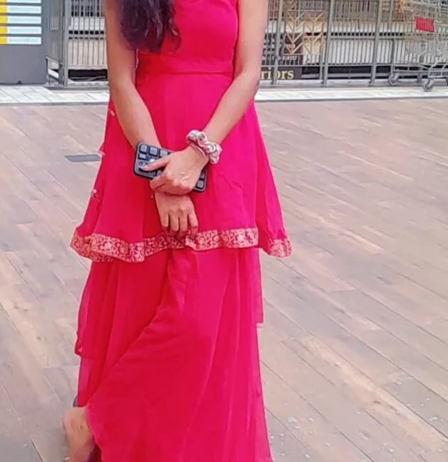 Sexey-Puja Chat XXX offline