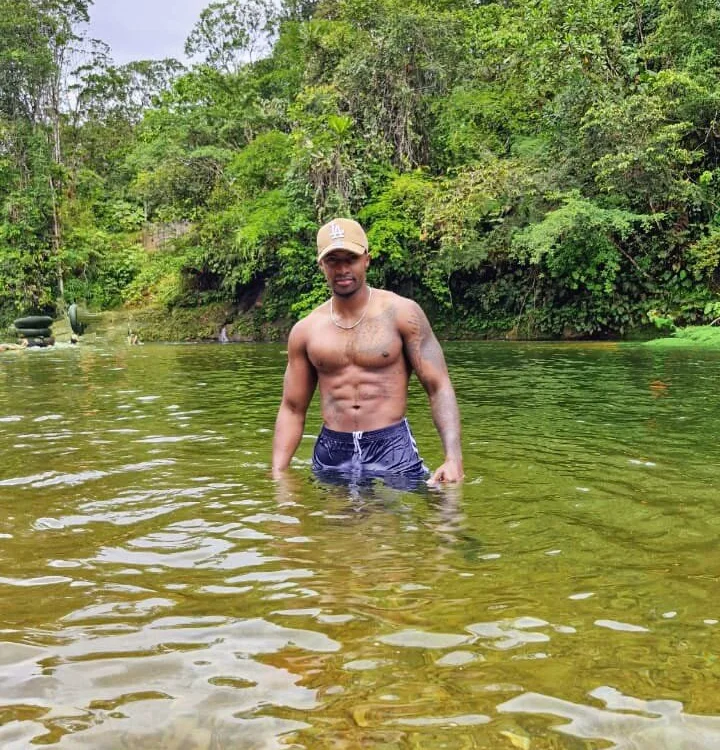 Czat XXX offline – Joseph_Fit97