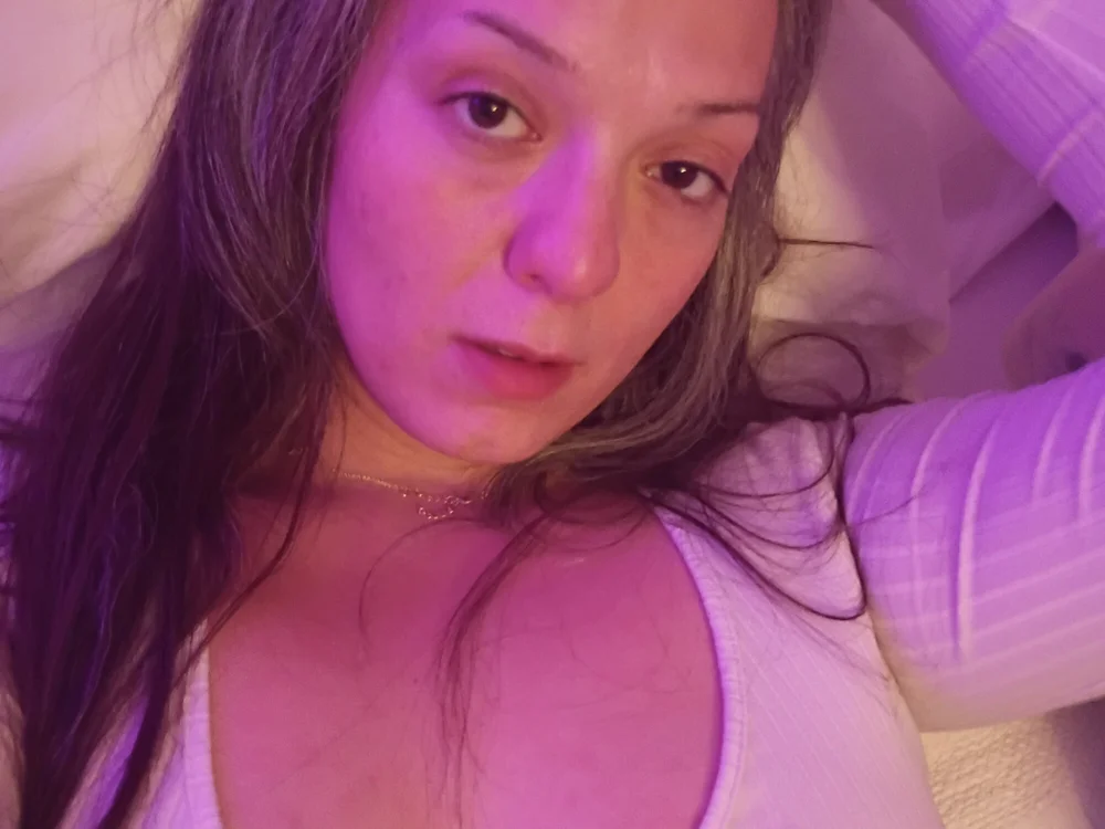 Girlgivemethatmolly Offline XXX-chat