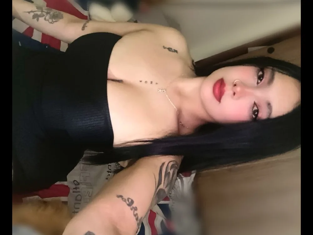 Allyson_williams offline chatrum