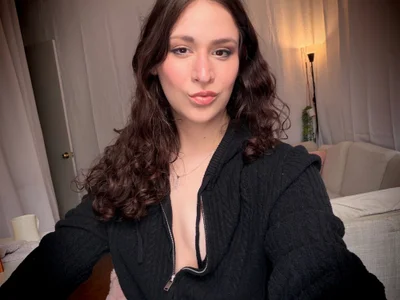 JulianMichaelsVIP - Girl 