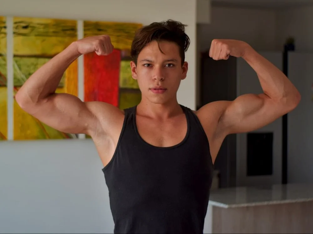 Baxter_Dex offline XXX-chat