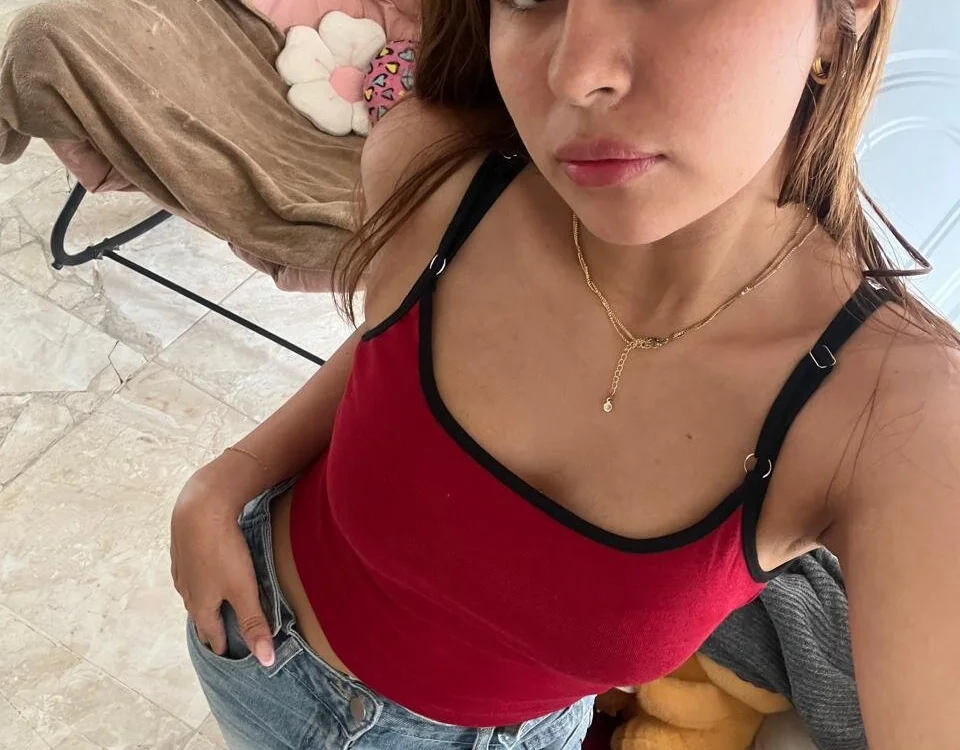 maiiauwu Adlı Modelin Çevrimdışı XXX Sohbeti