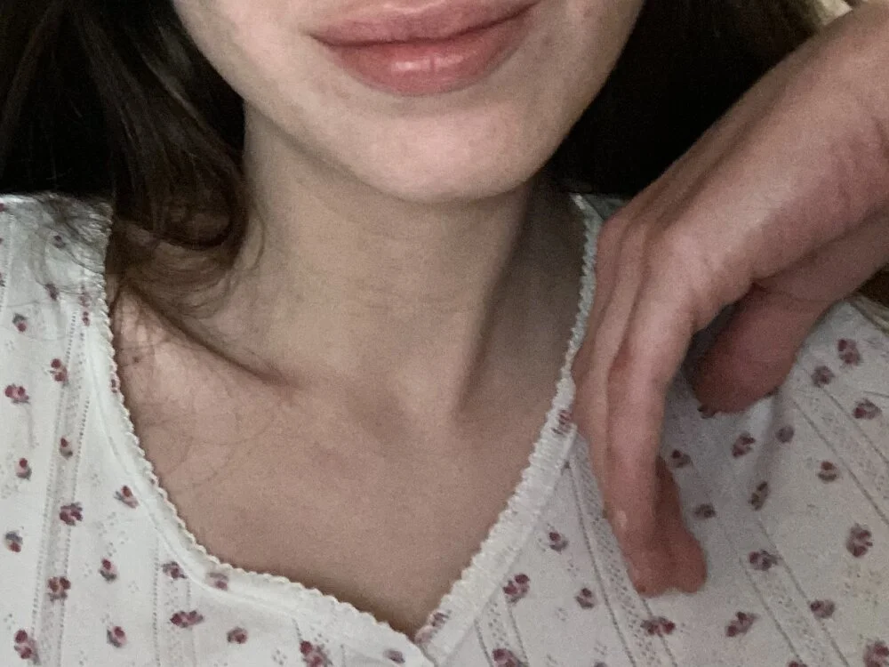 CryptoCoupleXMR-BTC-USDT's Offline XXX Chat