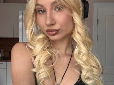 Eva_MiuMiu