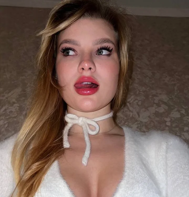 Offline XXX chat Olyresa