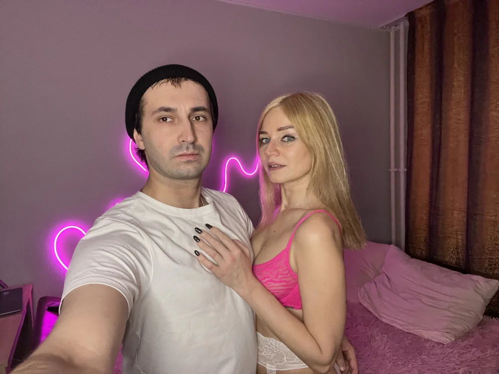 AnnyAndy's Offline Chat Room